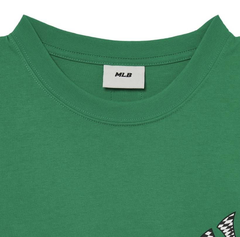 MLB NEW YORK YANKEES Checkerboard Cliping Logo Overfit T